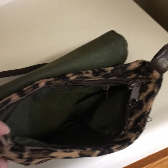 Purse - Picture 4 of 6